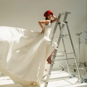 Brautkleid aus Mikado mit Überrock Dijon in Vorderansicht