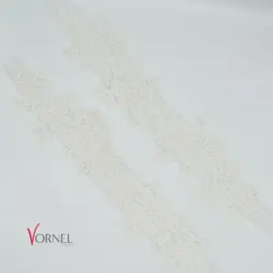 Carmen-Träger aus Spitze – Länge 52,5 cm, Breite 6 cm – Vornelbride