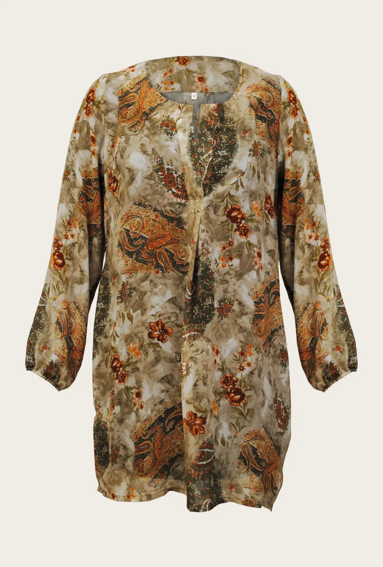 Bluse in Erdtönen – harmonische Details