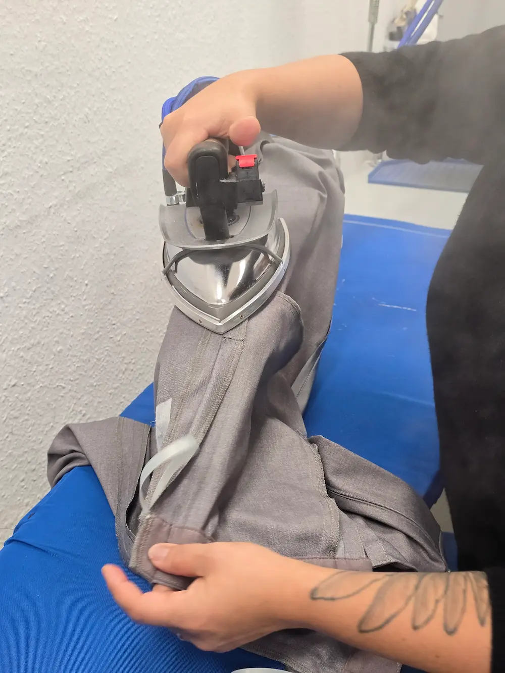 Bügeln und Finish – bühnenreif